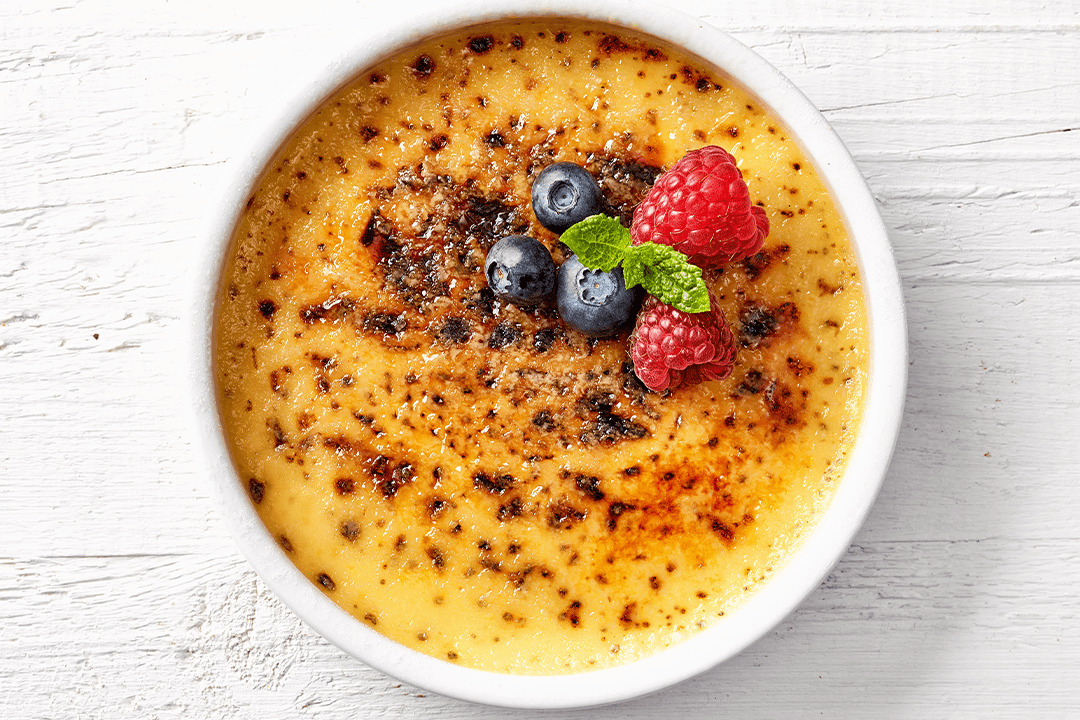 Crème brûlée: poznaj przepis na ten wyjątkowy deser!